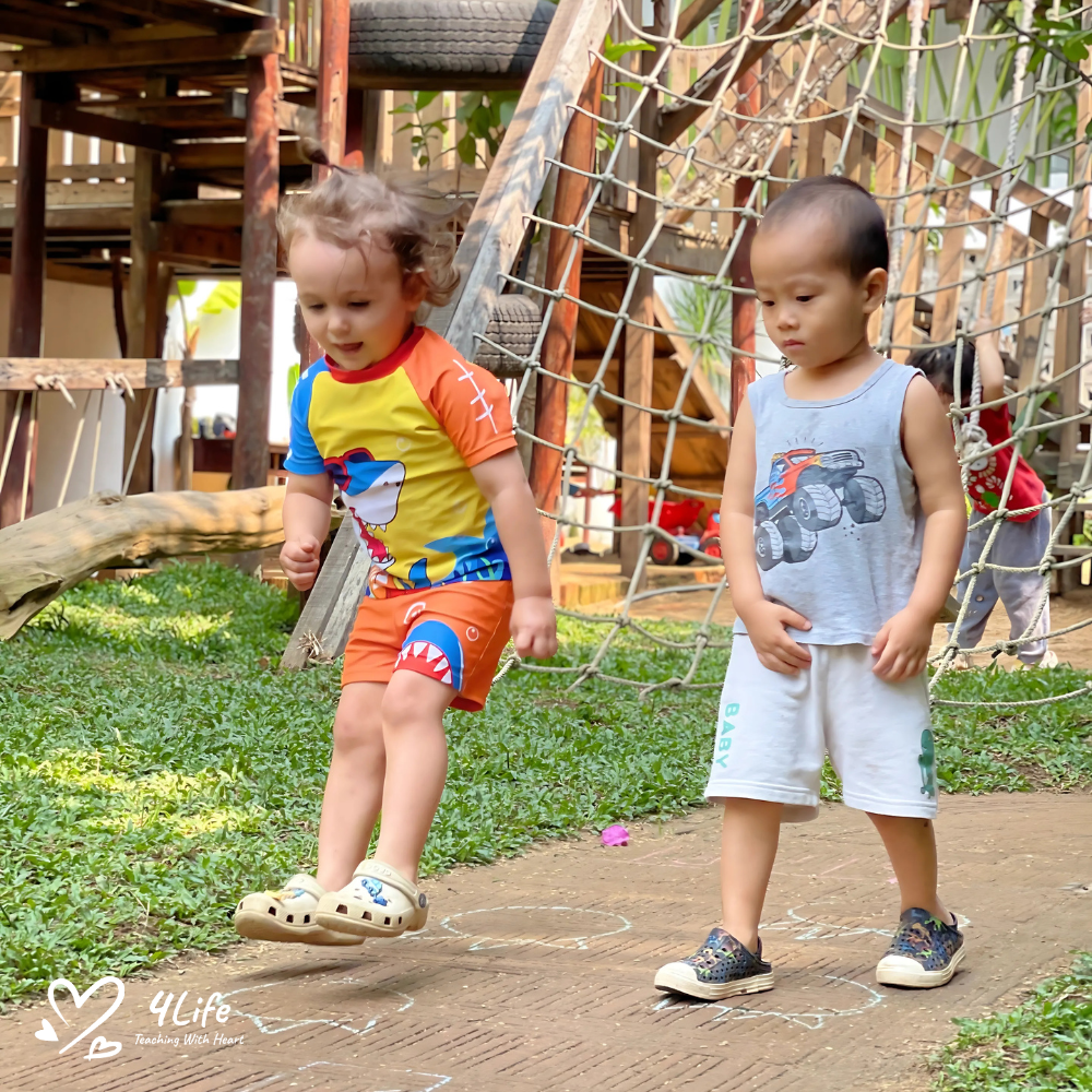 The early experiences lay a strong foundation for a lifelong love of learning.