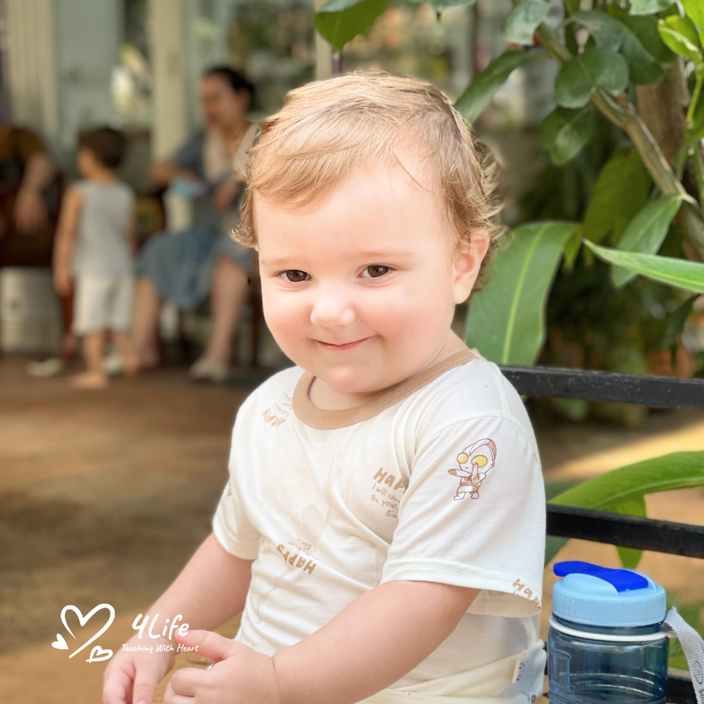 Gentle Parenting for Newborns and a Connected Start