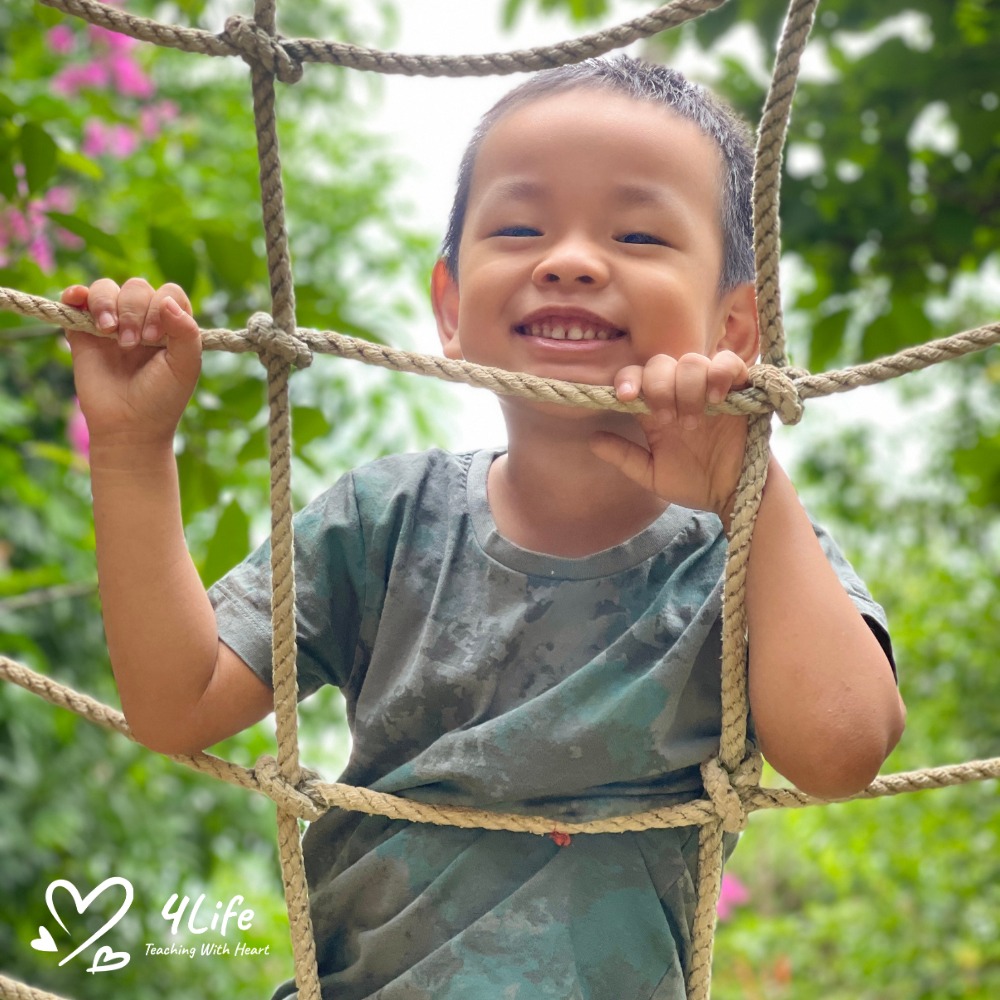 A Positive Approach to Disciplining Children