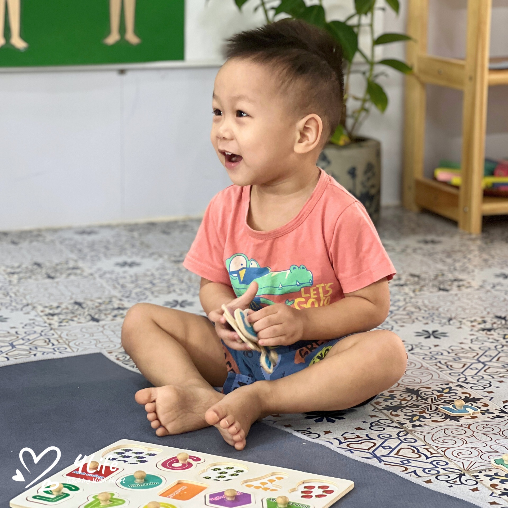 Montessori Teachers – Guides Who Lead, Not Command