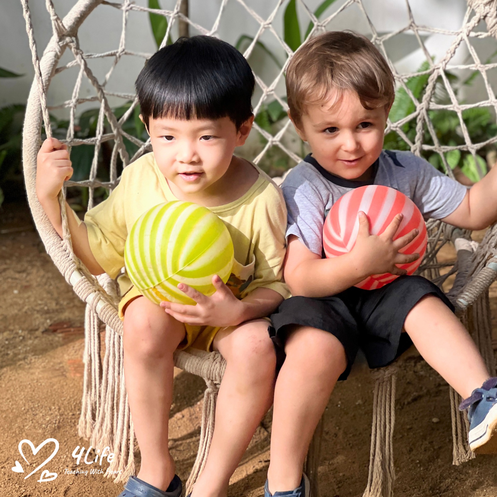 Create a Montessori Learning Corner to Help Your Child Explore the World