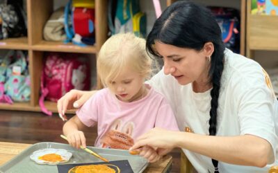 12 Pieces of Advice from Maria Montessori Every Parent Should Read Once a Year
