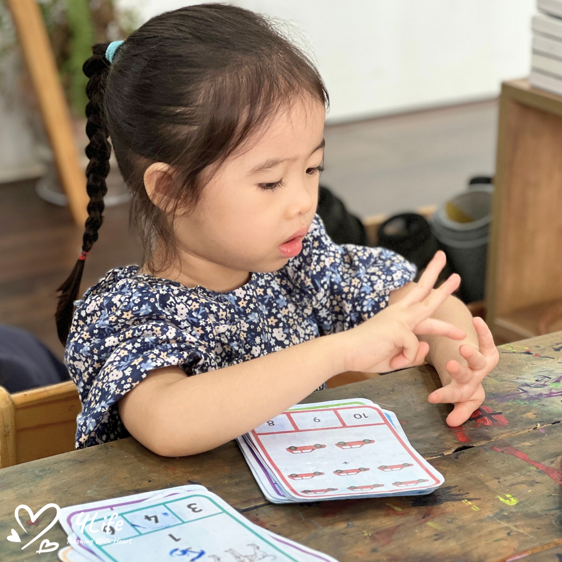 Raising Independent and Happy Children through the Montessori Philosophy