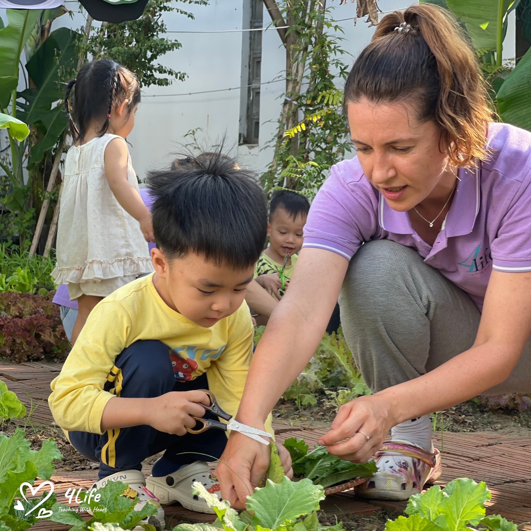 How to Help Children Become More Confident and Courageous Every Day