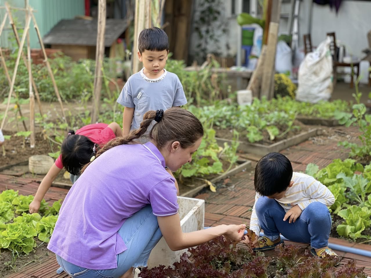 Montessori Learning Environment