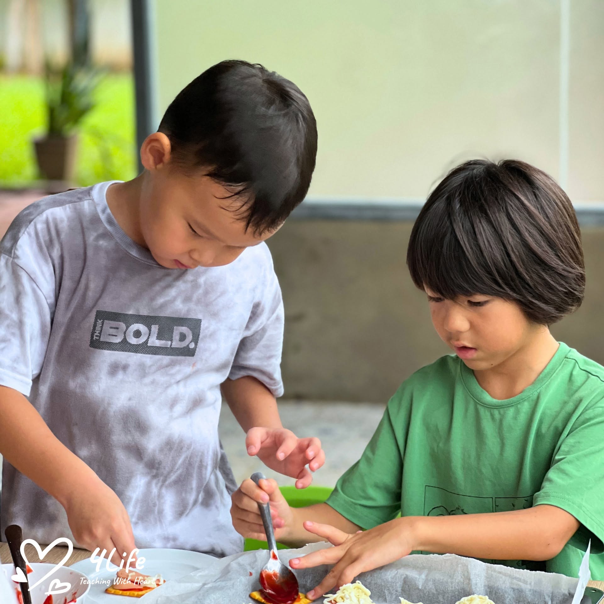 A Fun Cooking Activity With Mini Cookie Pizzas